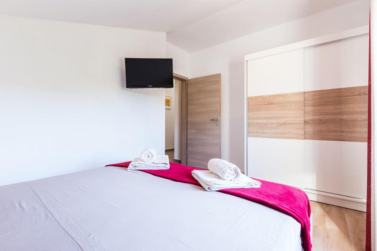 Apartment Marko Kruševo エクステリア 写真